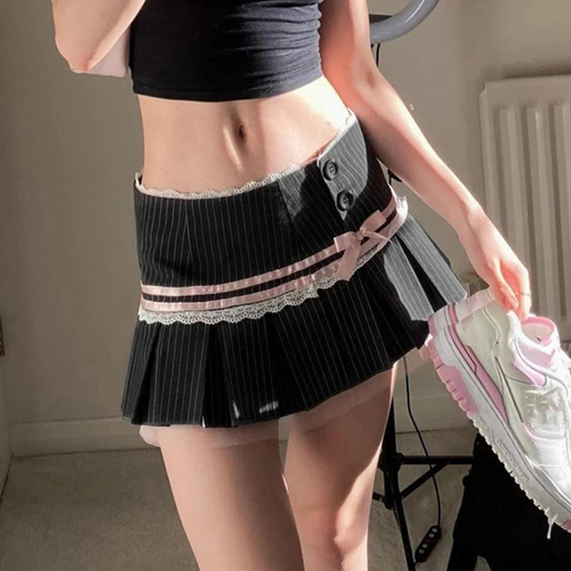 Harajuku Y2K Kwaii Lace Trim Mini Skirts Gothic Cutecore Bow Striped Pleated Skirt Low Waist Color Match Party Bottoms